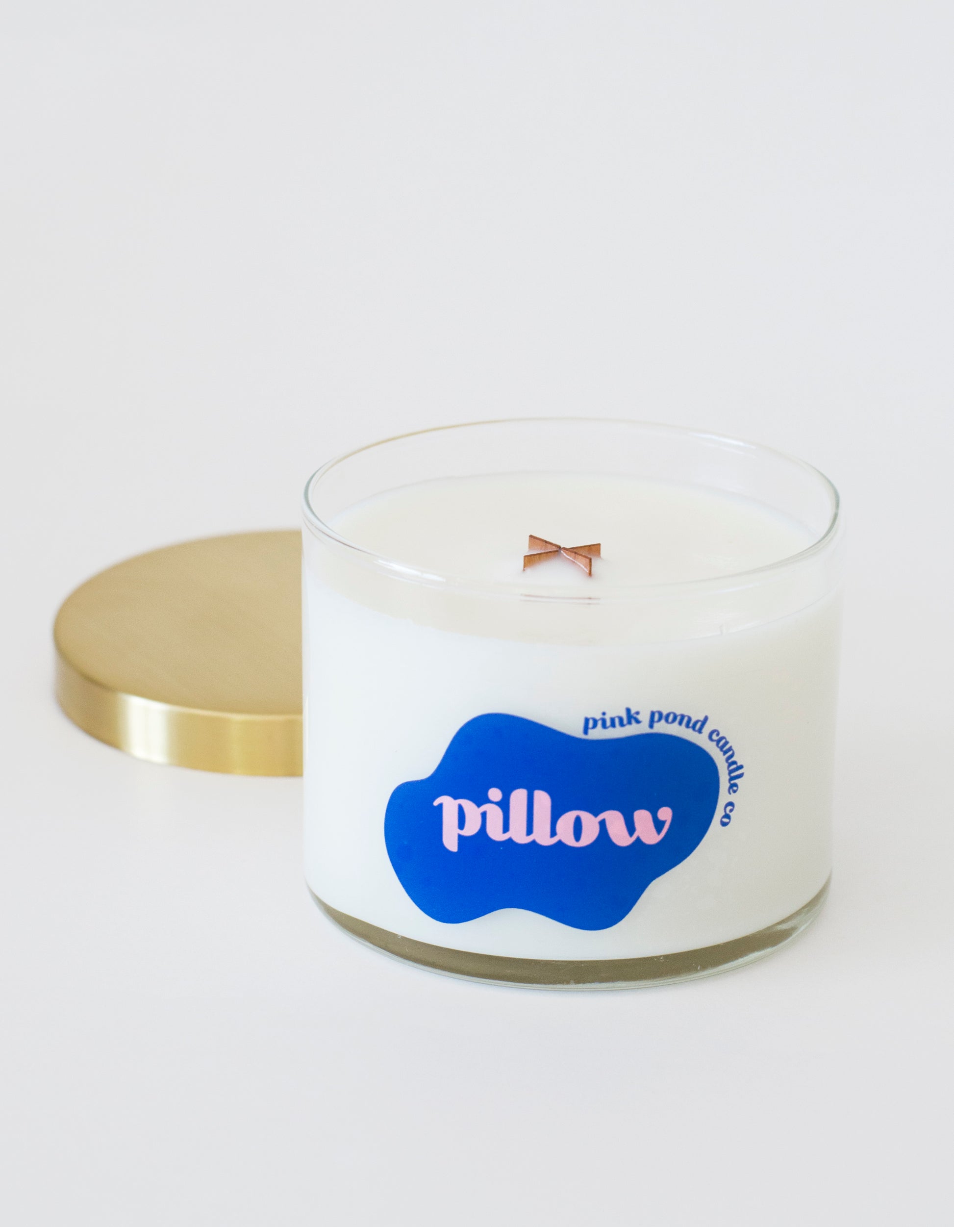 Pillow Luxury handpoured scented candle NZ made bespoke fragrances wood wick Pink Pond